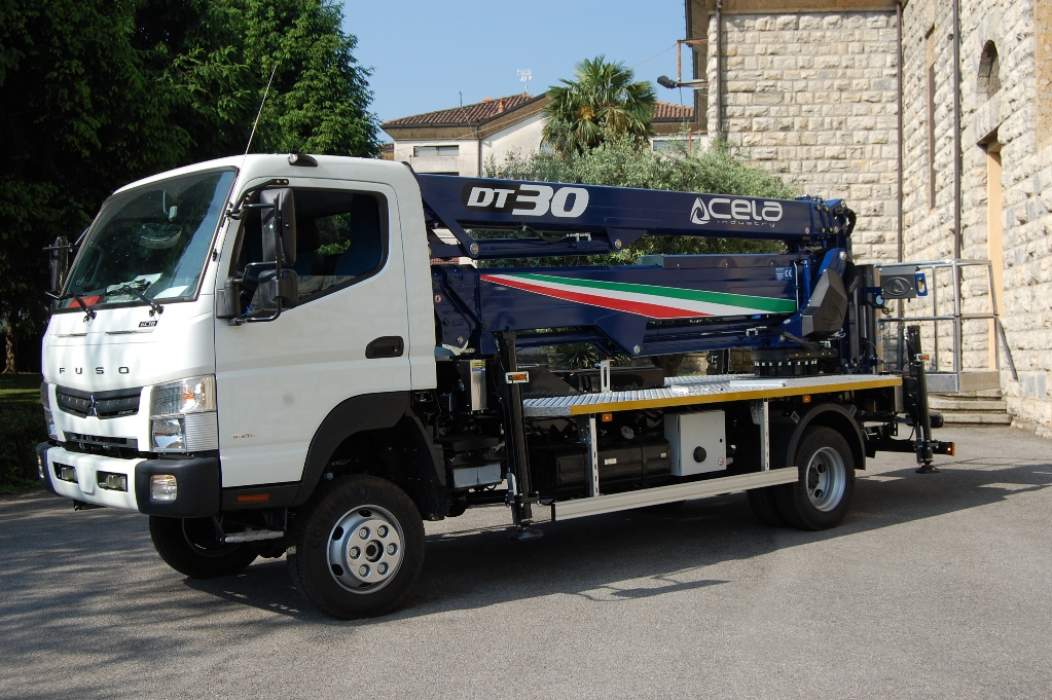 Cela DT 30